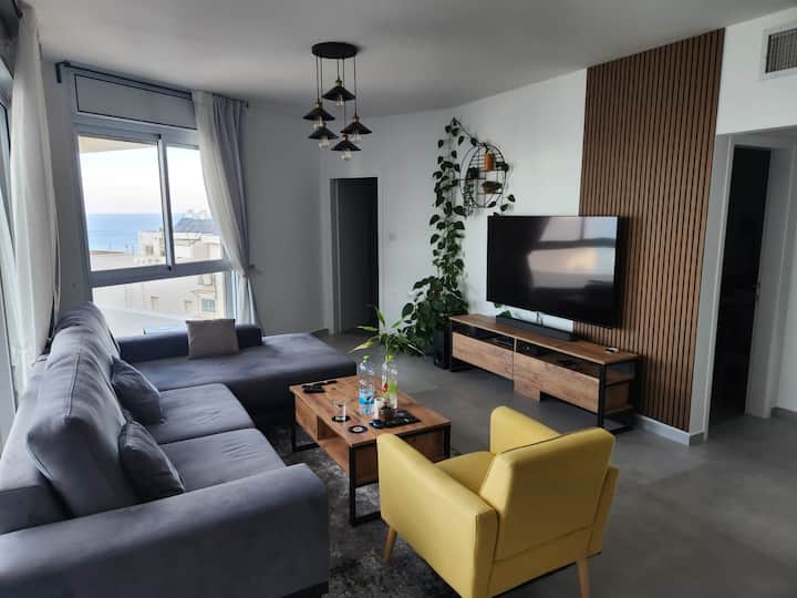 Breathtaking 3bd living area