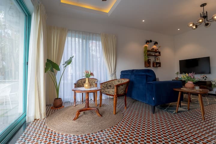 Living room image 9