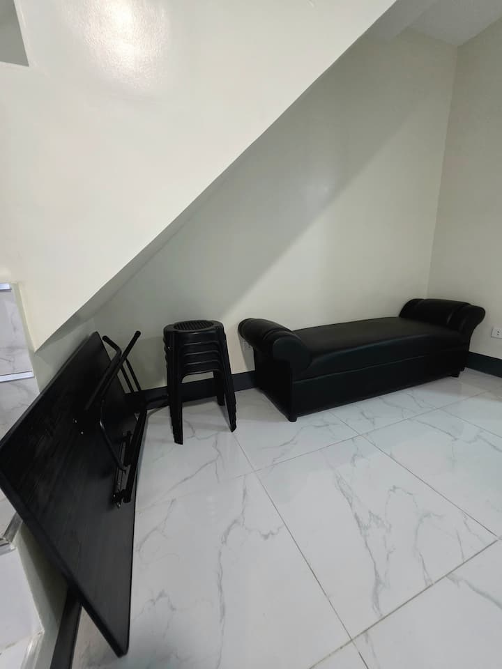 3br House Apartment Clean-h1|security+wifi+kitchen - Tarlac