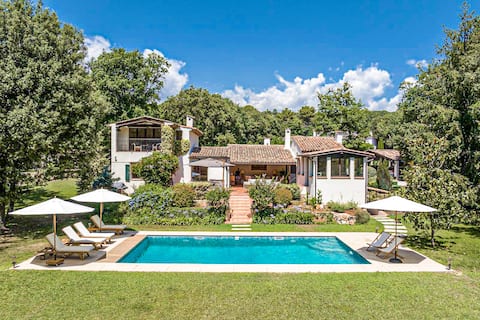 Superb 5-suite villa, AC, pool, heights of St Paul