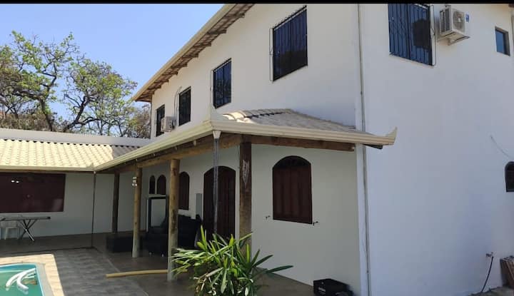 Casa Com Piscina/ Ideal Para Grupos. - Contagem