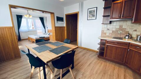 Top Airbnb: Apartments in Maniowy "2" with a view of the lake in Gmina Czorsztyn