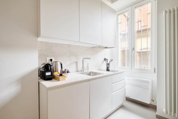 Stylish Studio Near Porta Garibaldi & Metro - Milan