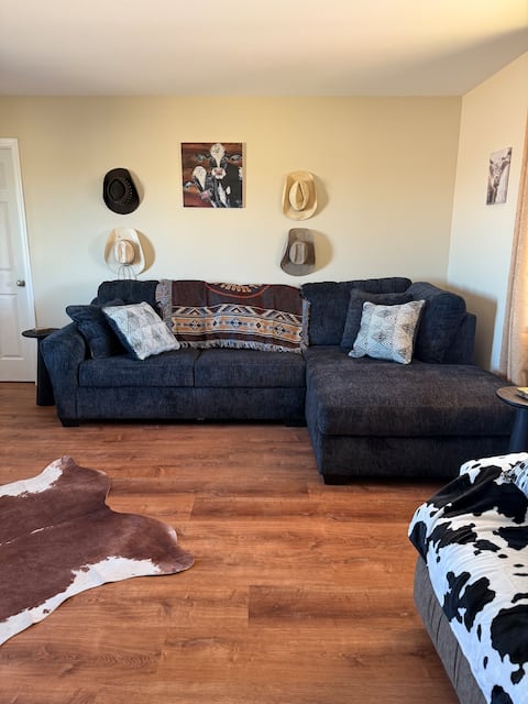 Top Airbnb: Cowboy Up in Kingman