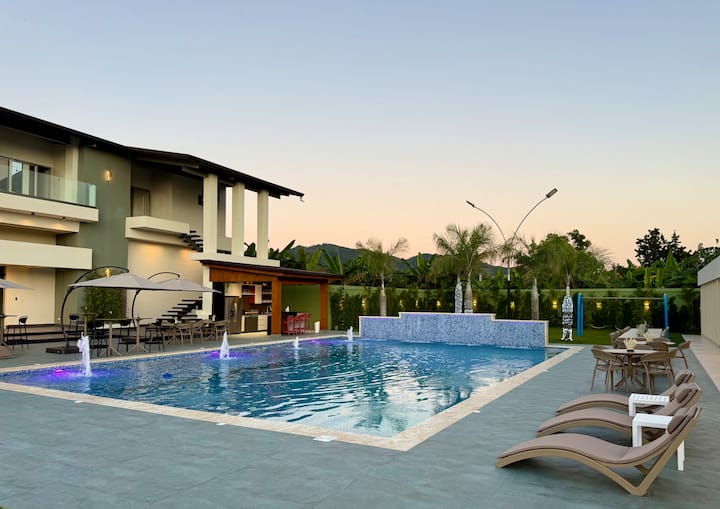 Palma & Petra - Park for Events and Stays - Houses for Rent in