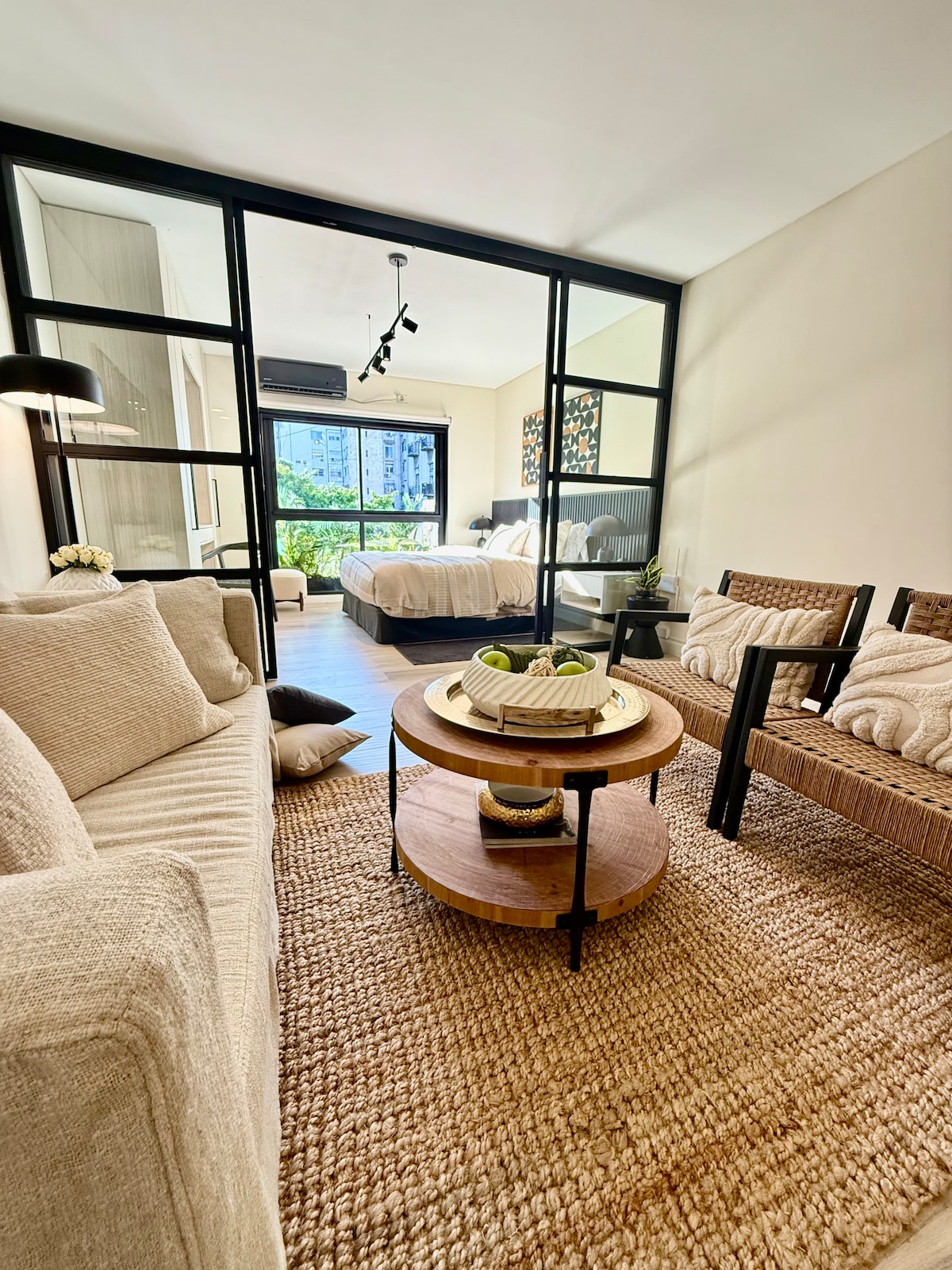 Propiedad de Airbnb exitosa: Elegant Recoleta Loft, everything brand new. en Comuna 2