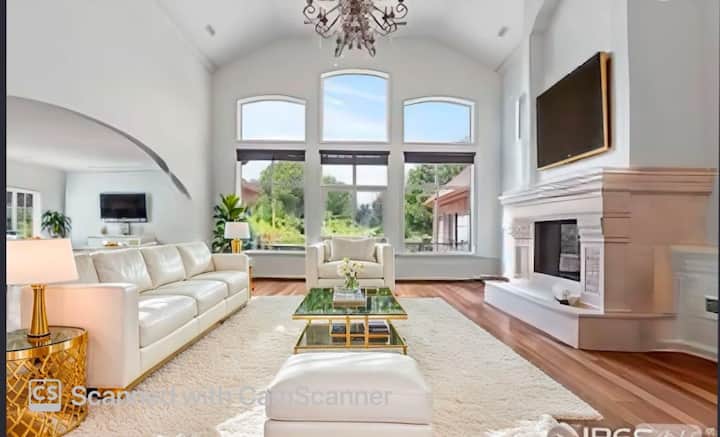 Experience Luxury And Serenity - Longmont, CO