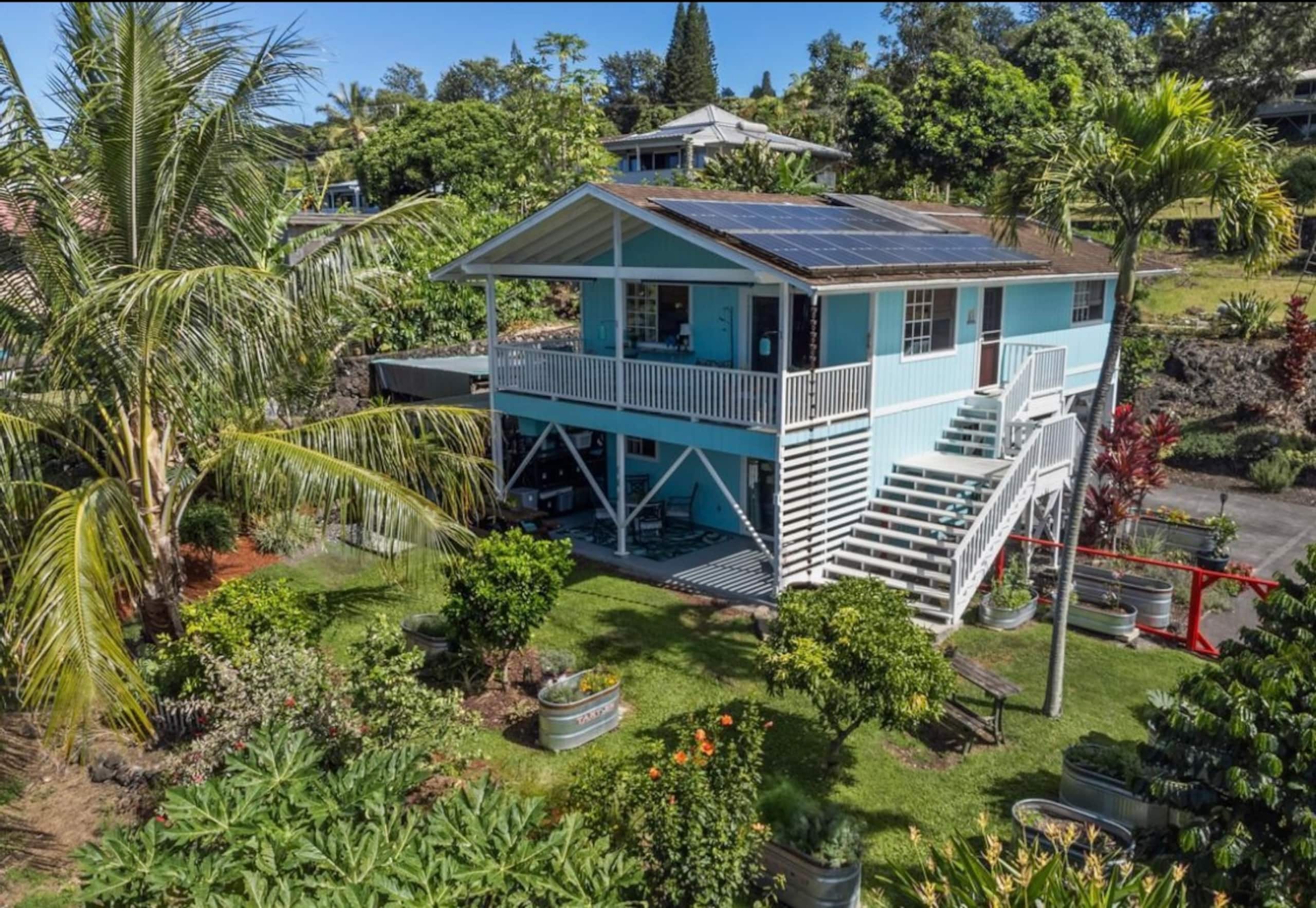 *Kona Garden Studio Ohana* - Image 25