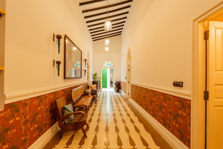Living room image 3
