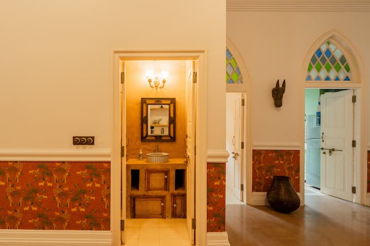 Living room image 8