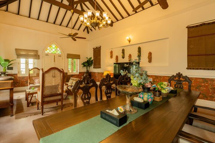 Living room image 4