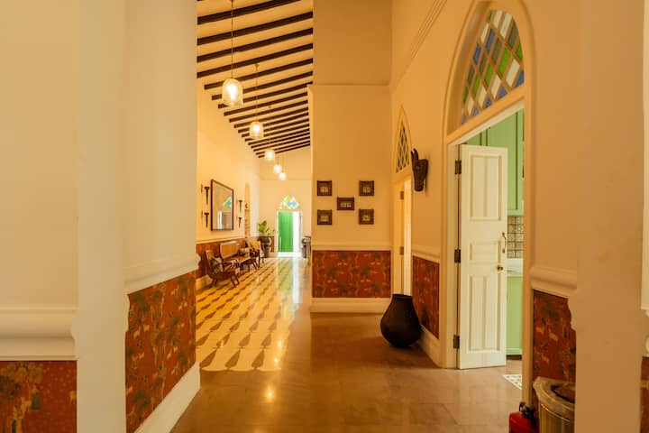 Living room image 6