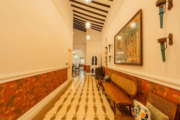 Living room image 9