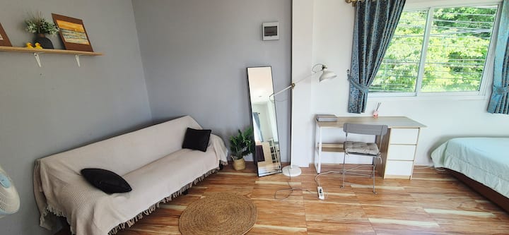 Magic Sea View Studio 1 Minute From The Beach - Phuket