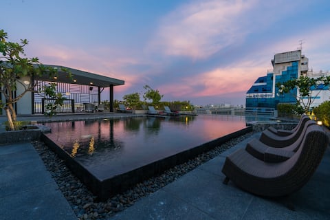 Budget Room near BKK Airport