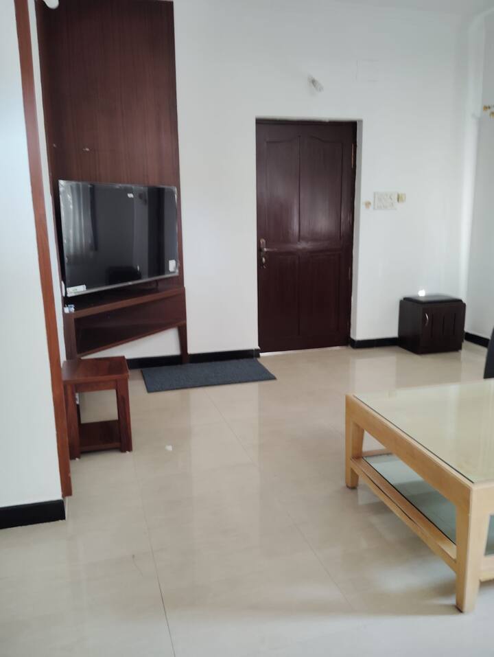 Dining area image 3