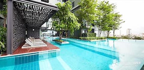 2bedroom suite with double ceiling with river view