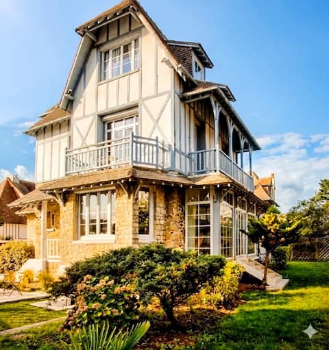 Villa Georgia • Cozy charm, beach 100 m away