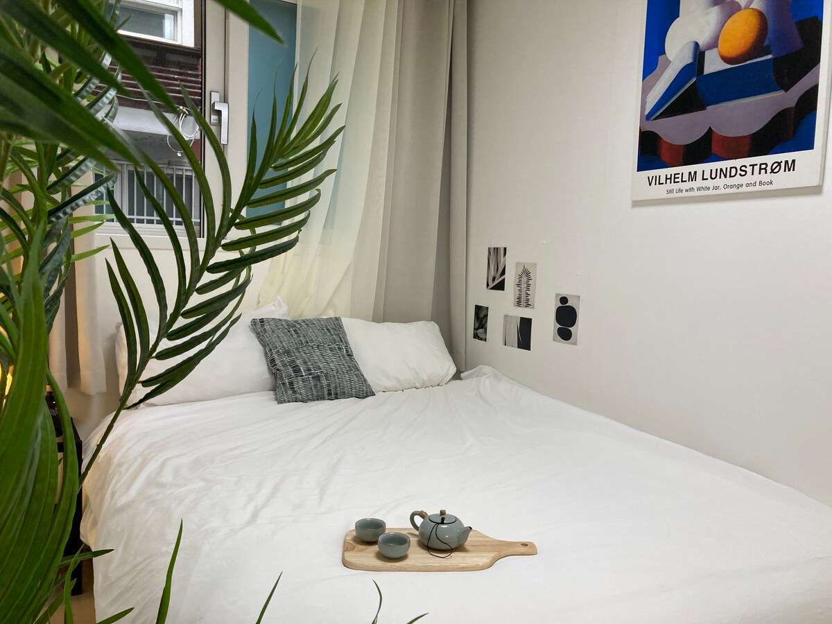 غرفة النوم 2