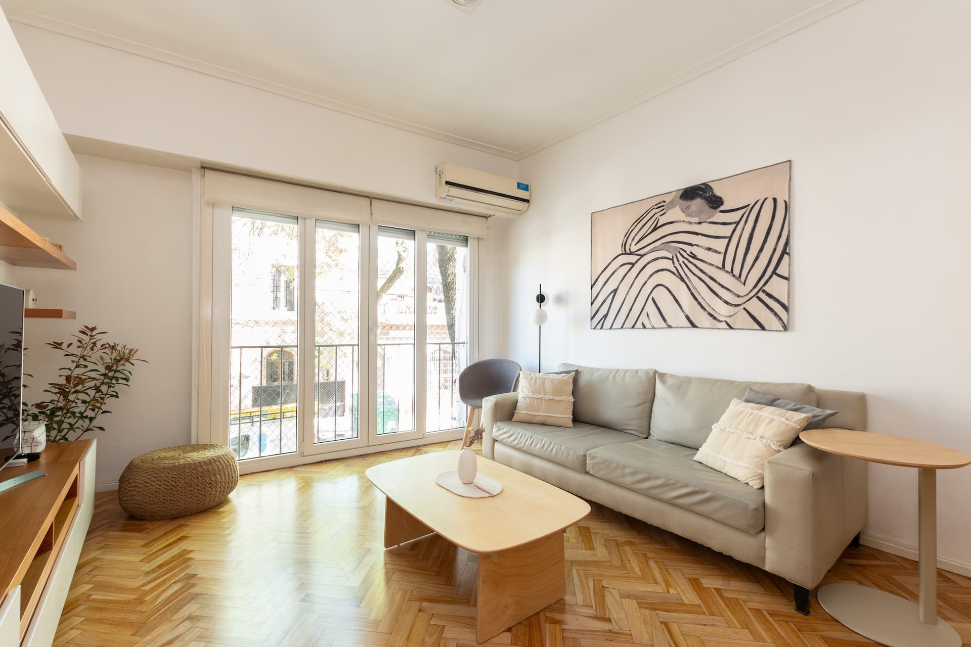 Spacious & bright in Colegiales near Palermo