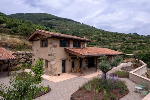 Top Airbnb: La Garza and La Paloma Rural House en Extremadura
