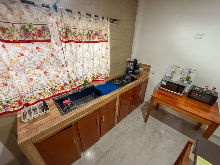 Depa Con 2 Cuartos - Aire Acondicionado Y Cocina - Tapachula
