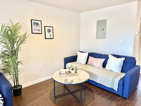 Top performing Airbnb: New & Modern 2bed/1bath in Miami - GREAT DEAL #22 in Lemon City/Little Haiti