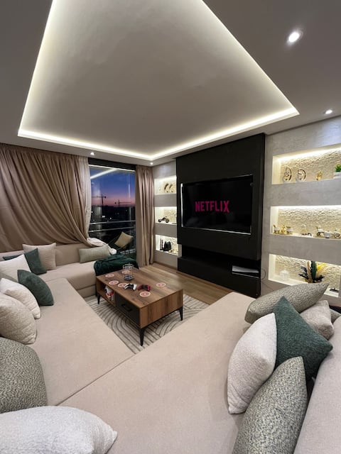 Successful Airbnb property: Elegant & Spacious Luxury Apartment with Pool in Rabat Salé Kénitra / الرباط سلا القنيطرة