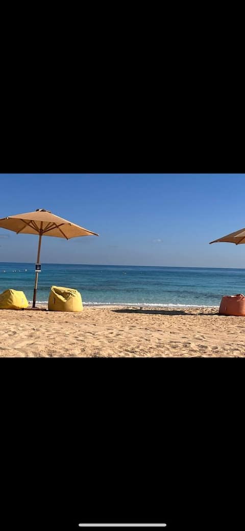 Telal Beach house
Seaview - New