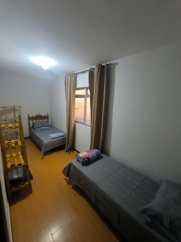 საძინებელი 1