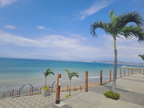 Excellent house with an ocean view