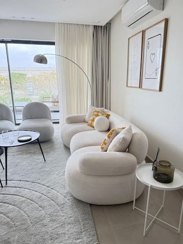 Dream Stays - The Dream Group managed Airbnb listing 1