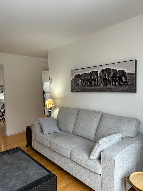 Lac Davignon Nature Park 
and Bromont minutes away