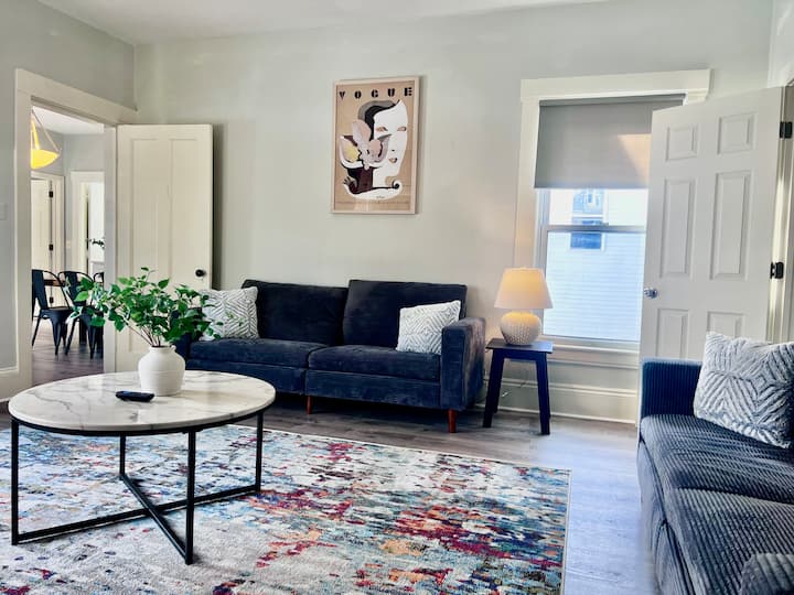 Fairview Terrace Upstairs Condo W/ Loft - Hanover, NH