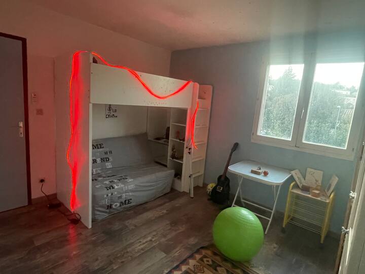 საძინებელი 2