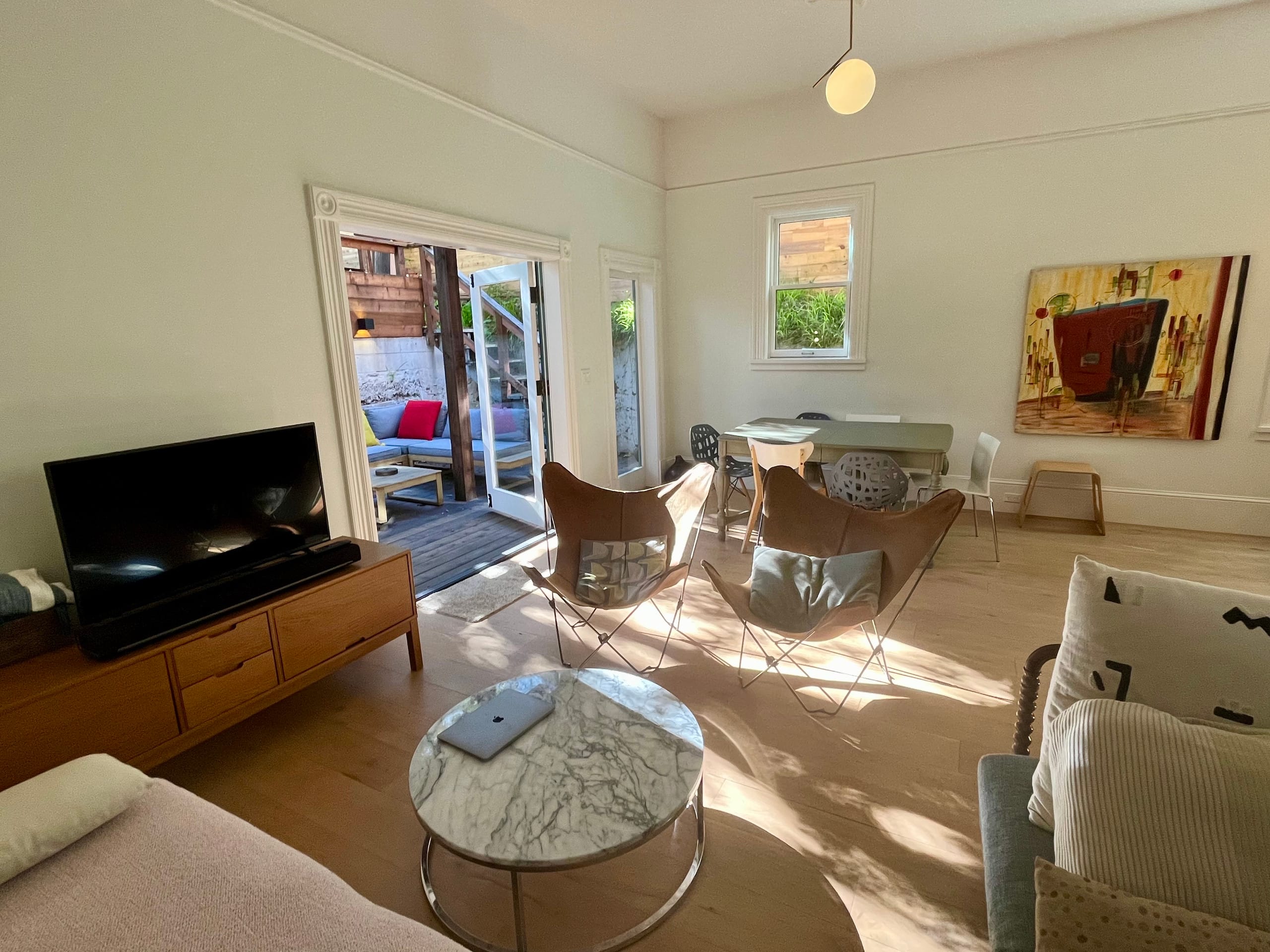 Condo in San Francisco · ★4.88 · 4 bedrooms · 5 beds · 2 baths - Image 2