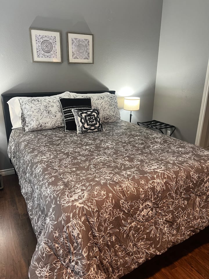 Bračni krevet (1,6x2)