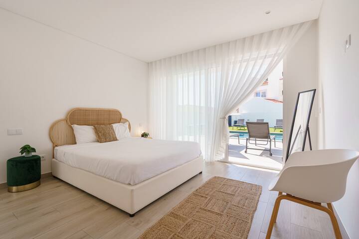 Areia Villa, with ocean view gallery image 3