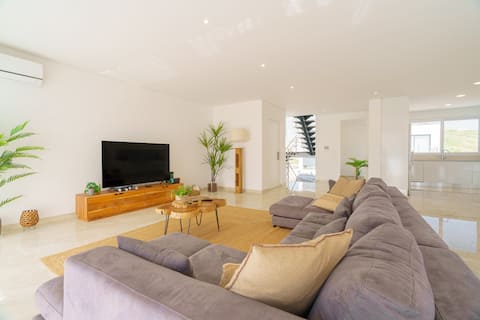 Top performing Airbnb: Areia Villa - Signature by Paradise Portugal in Lourinhã