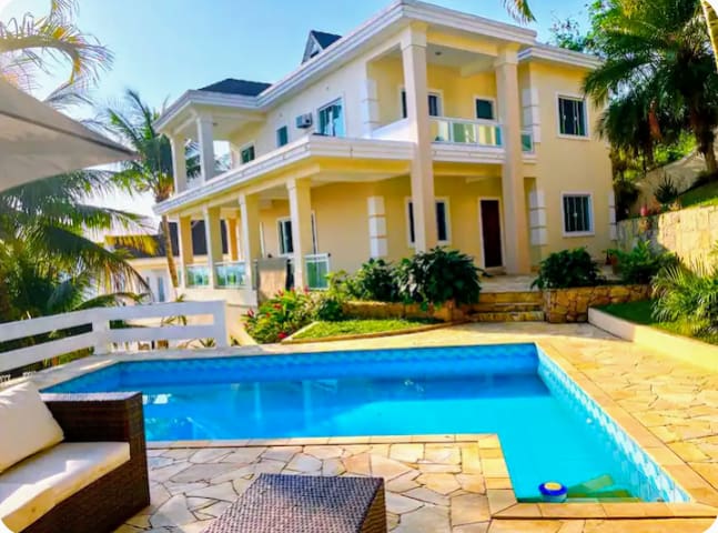 *Mansão Cinematográfica Barra da Tijuca Vista Mar*