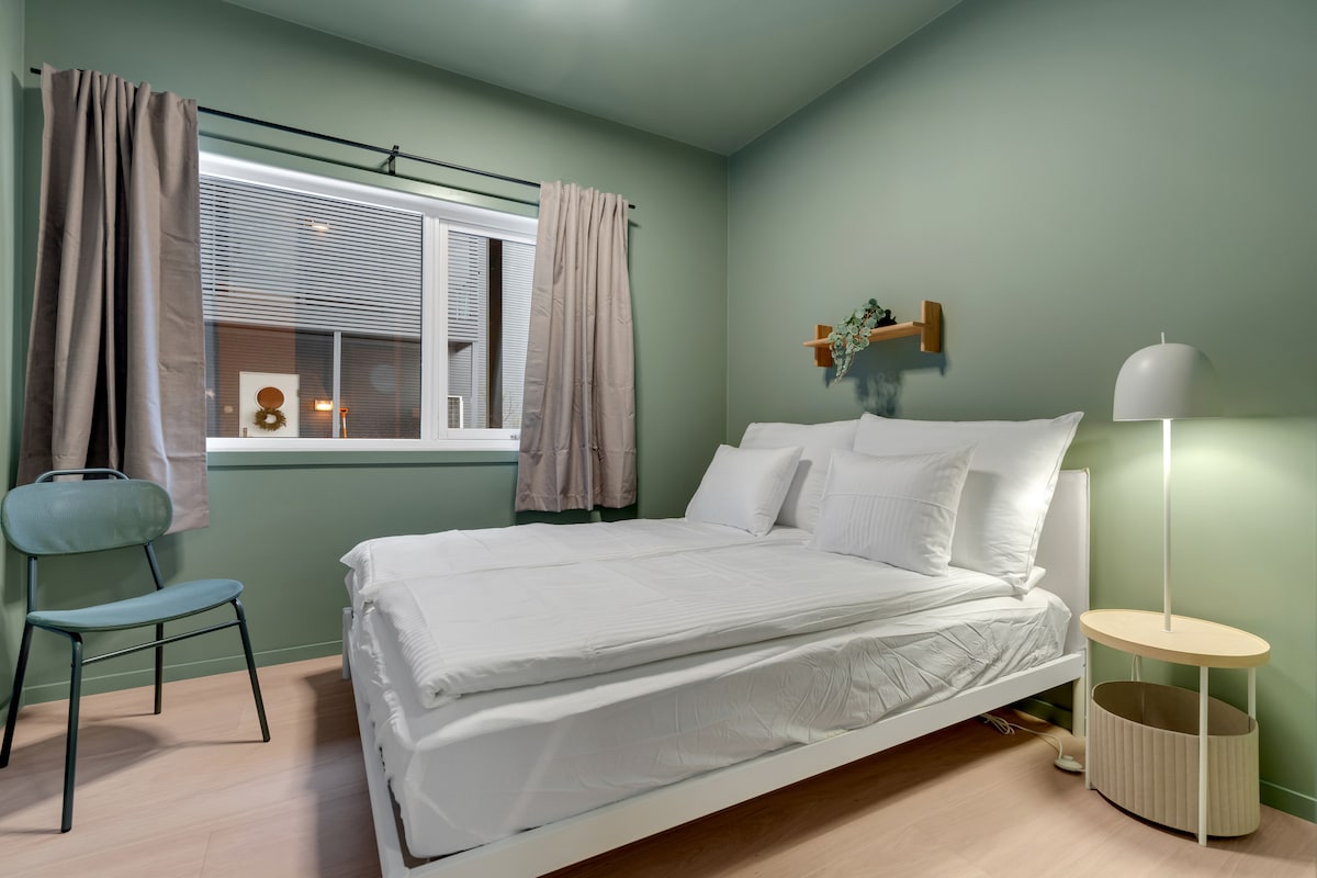 غرفة النوم 2