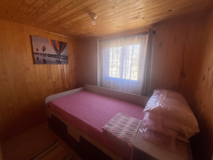 Dhomë gjumi 2