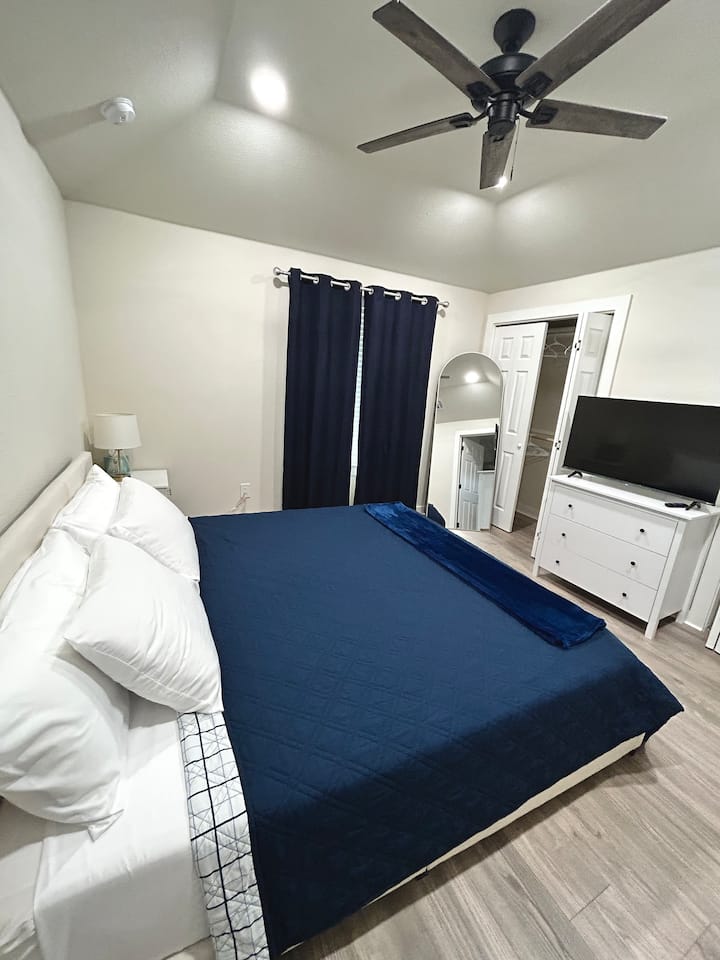 საძინებელი 1