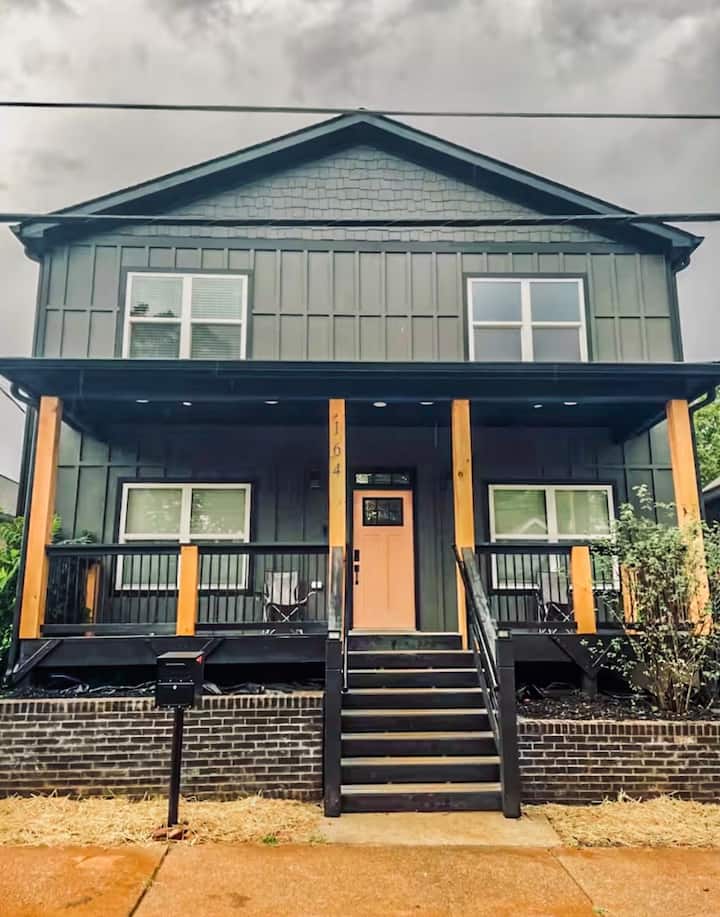 Modern Retreat Near Mercedes-benz Stadium + Gwcc - Atlanta, GA