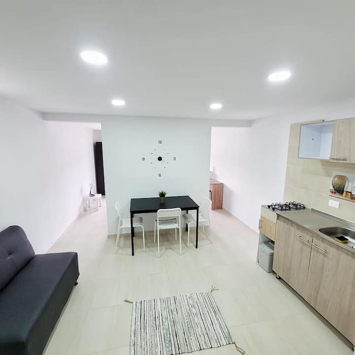 1 Aparta-estudió Ciudad Jardín - Bogotà