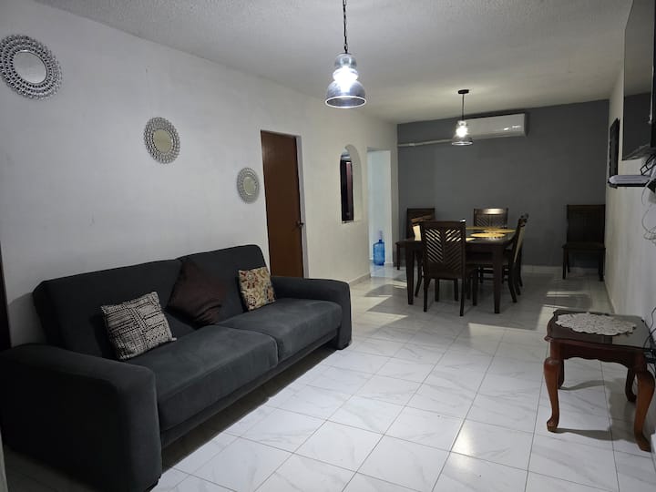 Tu Casa A 10 Min. Playa Miramar. - Tampico