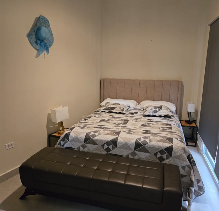 საძინებელი 1