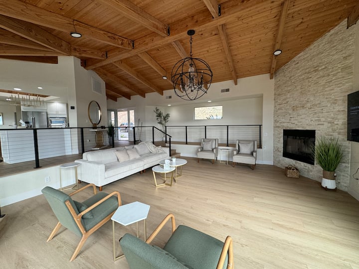 Shadow Mountain Hideaway - Lakeside