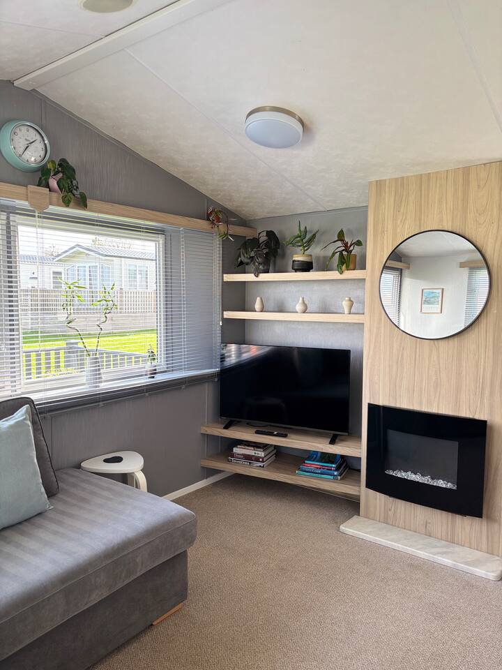 Padstow Holiday Base Bright 2 Bed Lodge Seven Bays - Daymer Bay