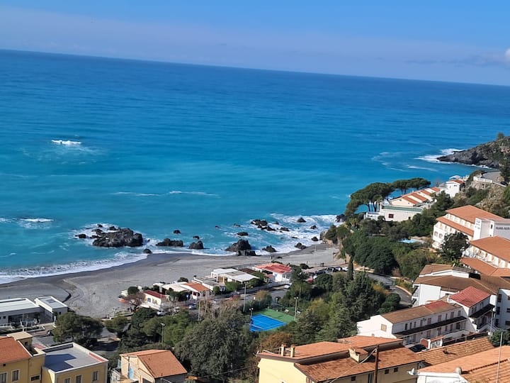 Appartement Sur Le Rocher - Scalea